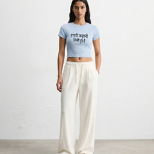 kaand-hamari-khaani-likhi-hoyi-hai-baby-teeblue model front