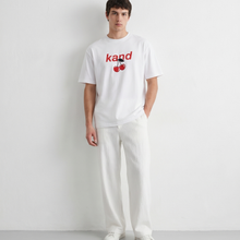 kaand-masala-chai-pink-t-shirt-copy model front